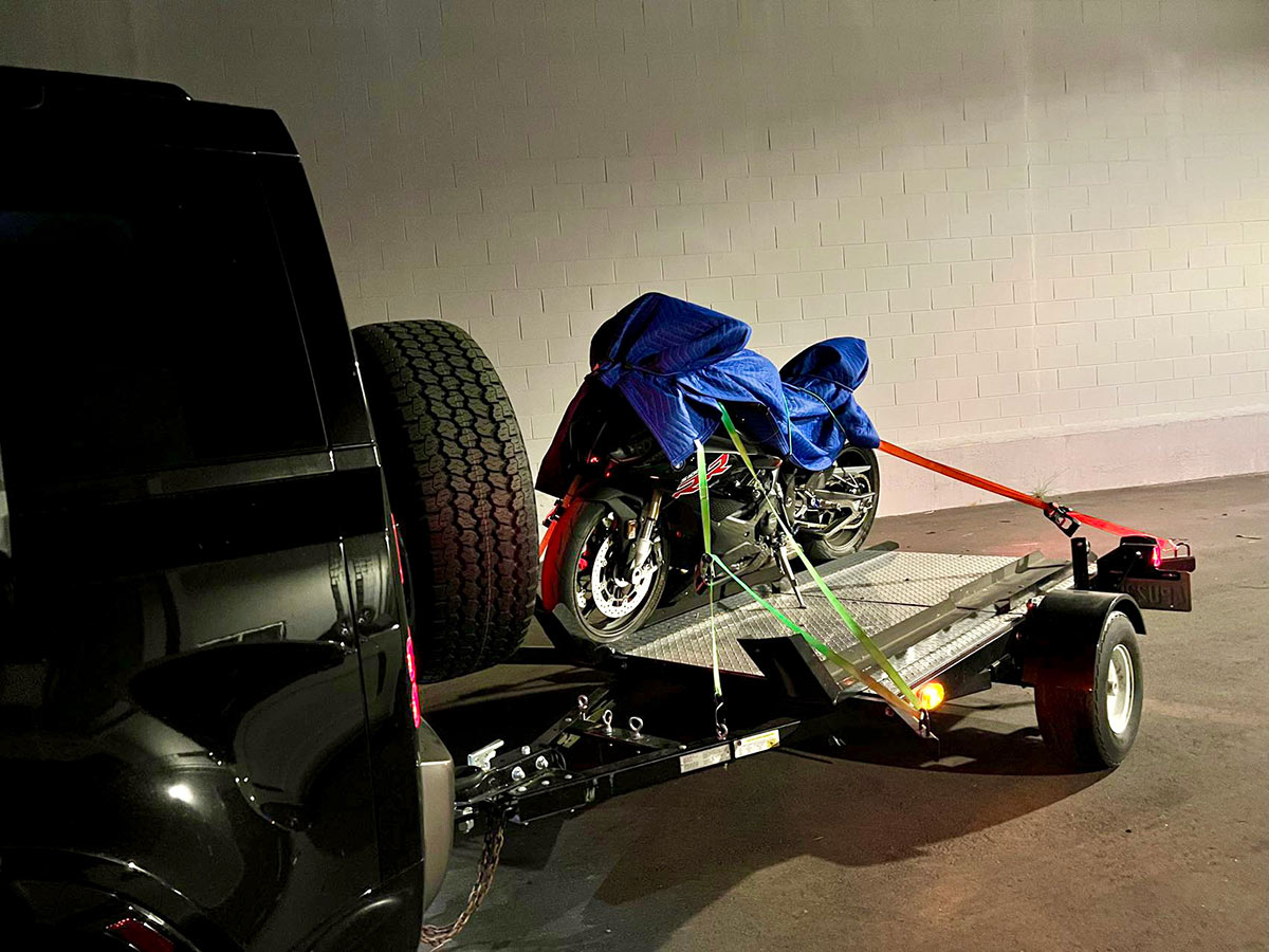 Custom-fit kumpara sa Universal ATV Elastic Cargo Nets: Alin ang tama para sa iyong ATV?
